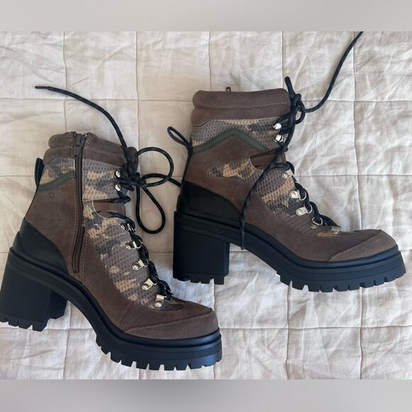 Gianni Bini Camo Lace Up Combat Chunky Heeled Boots Streetwear Gorpcore - 8.5 - Picture 3 of 8